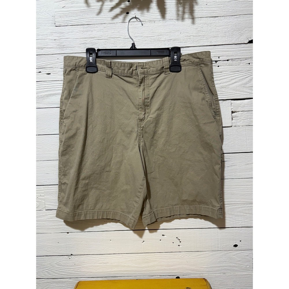 Magellan Outdoors Mens Khaki Chino Shorts Size 36W Tan Cotton Blend Stretch Flat